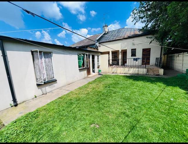 5 BEDROOM HOUSE FOR SALE IN BENONI CENTRAL